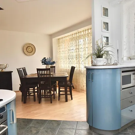 Totu Grand Family Seaside Apartment *